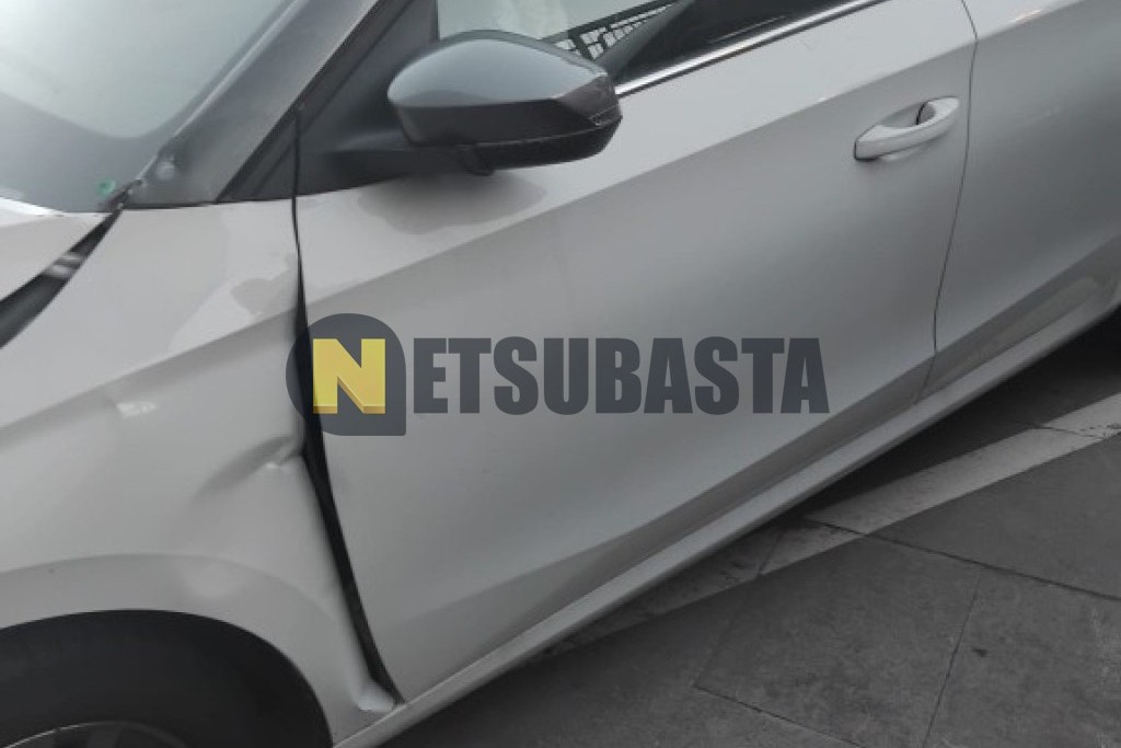 Skoda Fabia 1.0 TSI DSG 2022