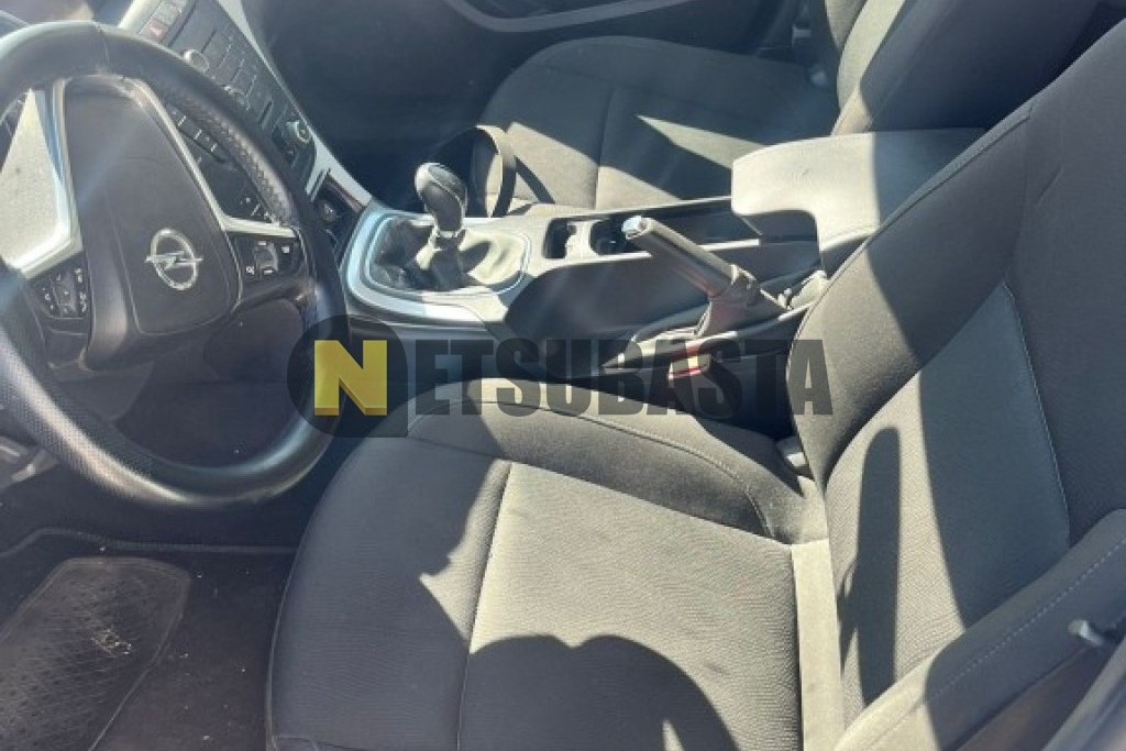 Opel Insignia Sports Tourer 2.0 CDTI ecoFLEX 2011