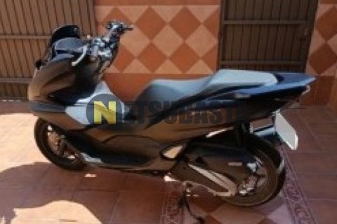 Yamaha GTS 1000 2002