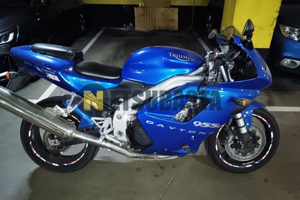 Triumph Daytona 955i 2001