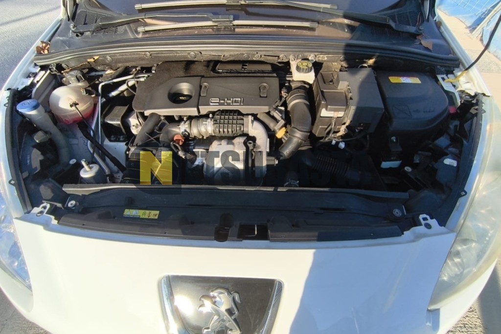 Peugeot 308 SW 1.6 e-HDi 2013