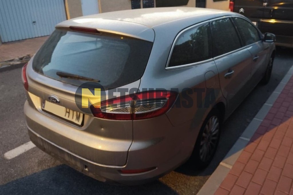 Ford Mondeo Sportbreak 2.0 TDCi PowerShift 2013