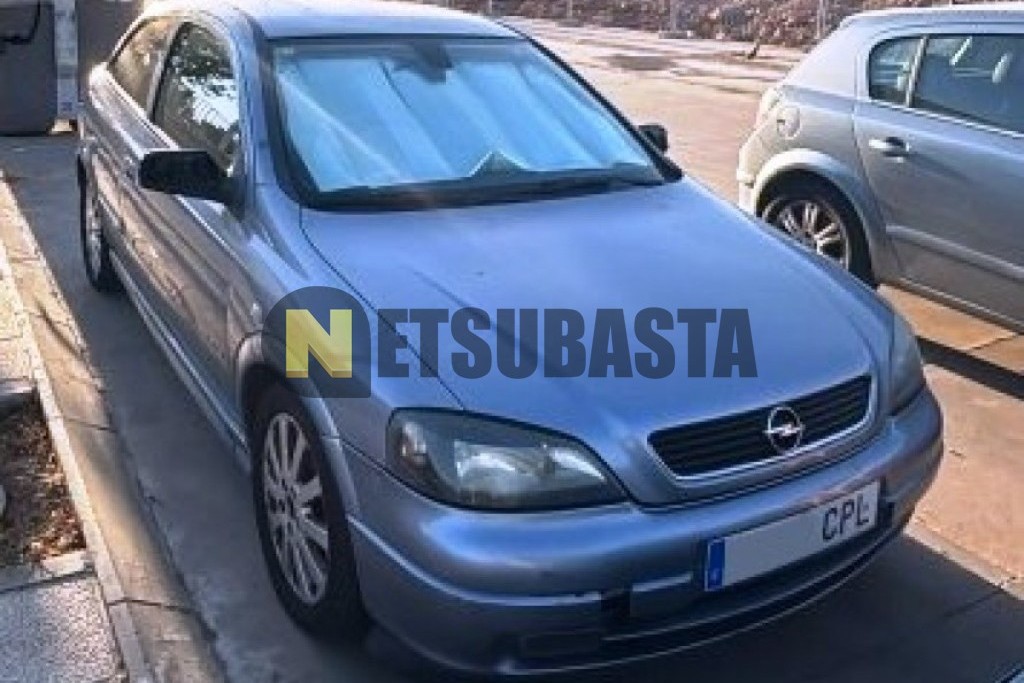 Opel Astra 2.0 DTi 2003