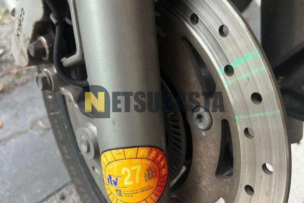 Kymco People 125 GTi 2011
