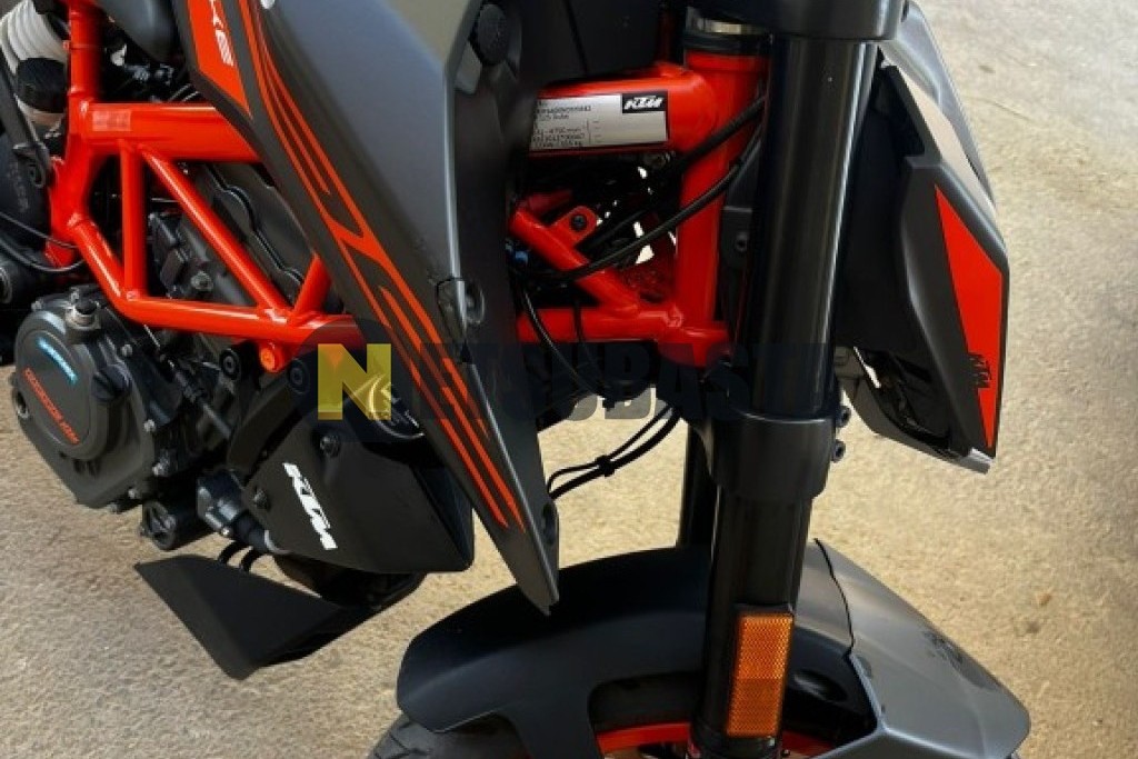 KTM 125 Duke 2022