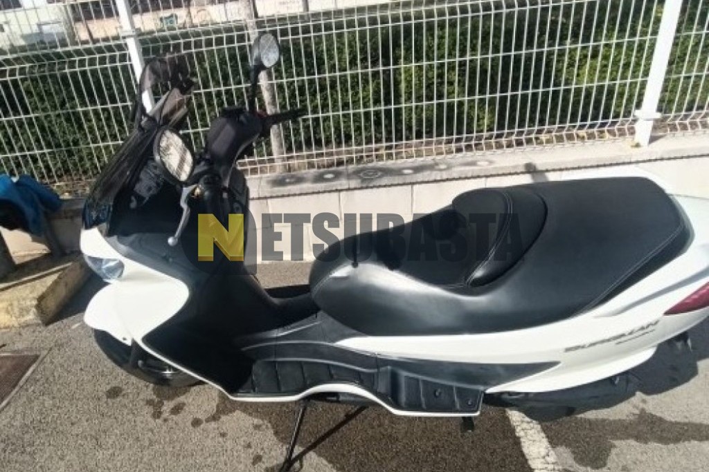 Suzuki Burgman 200 2014