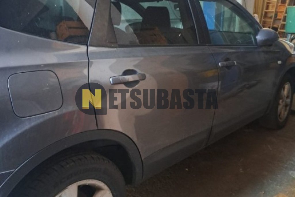 Nissan Qhasqai+2 4x4 2.0 dCi Aut. 2009