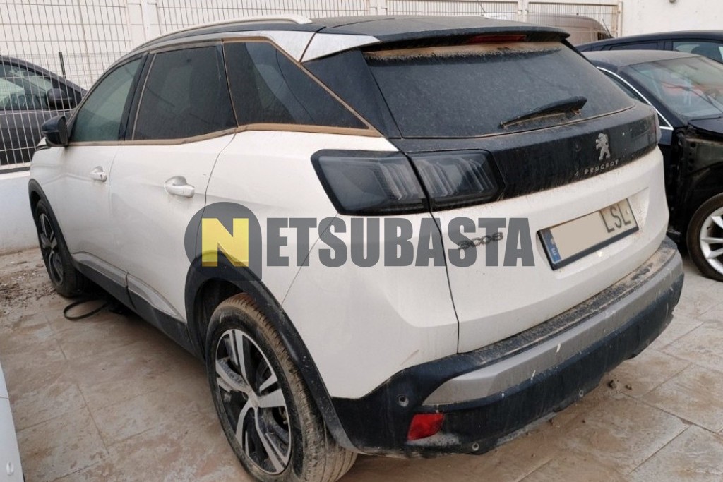 Peugeot 3008 1.5 BlueHDi EAT8 2021