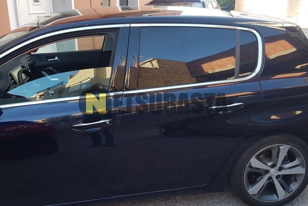 Peugeot 308 1.6 e-HDi 2013