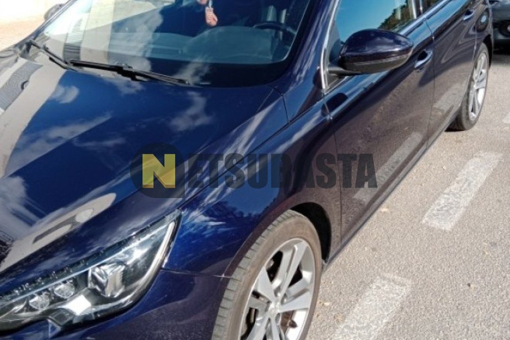 Peugeot 308 1.6 e-HDi 2013