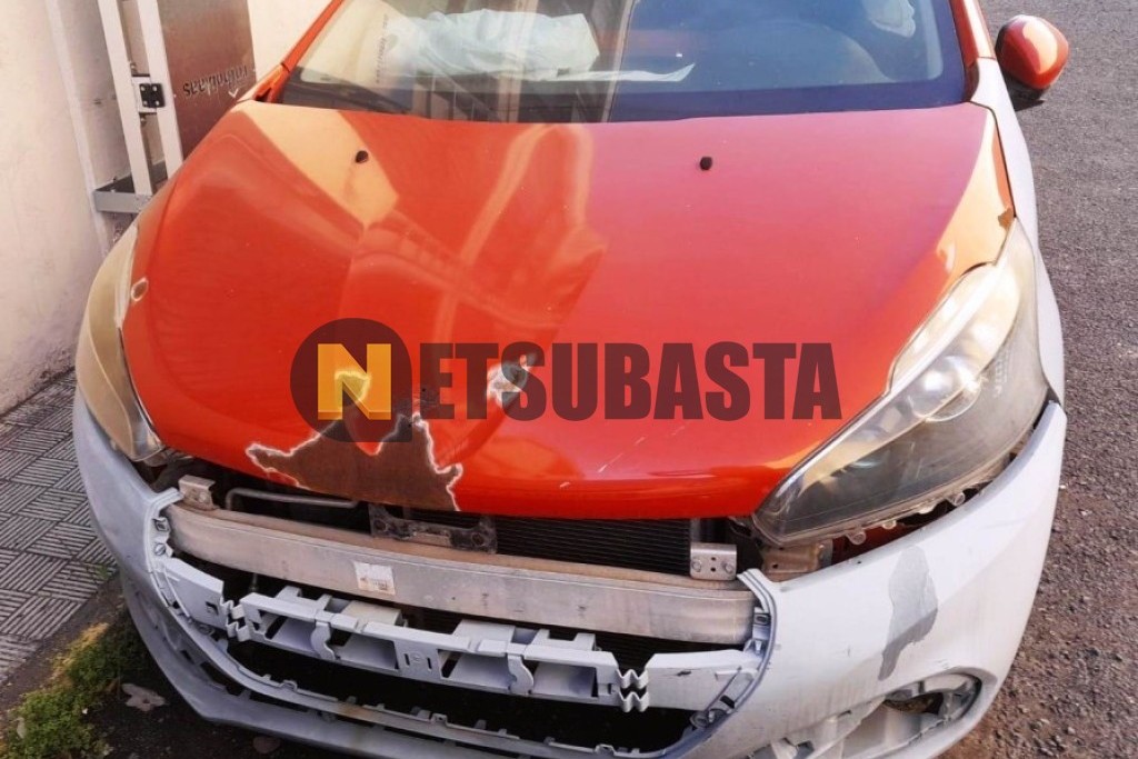 Peugeot 208 1.2 PureTech 2015