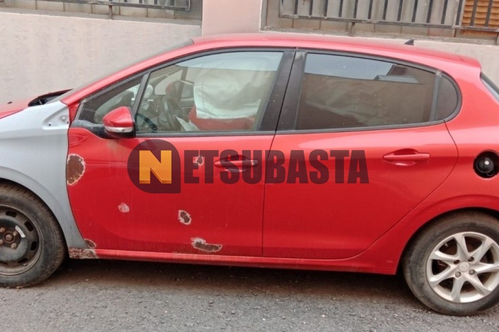 Peugeot 208 1.2 PureTech 2015