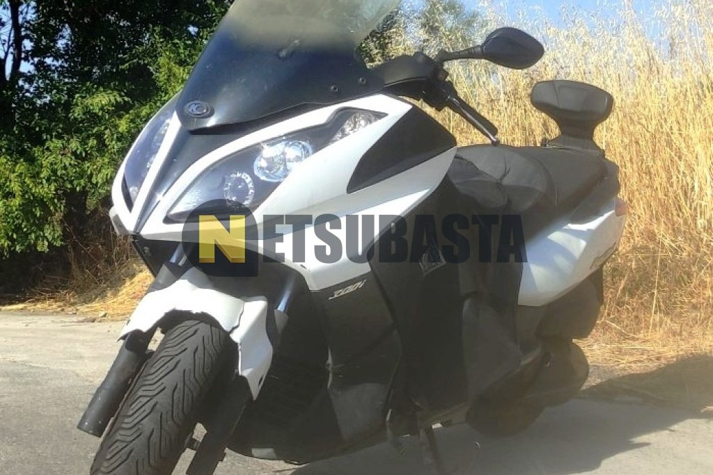 Kymco Super Dink 300i ABS 2013