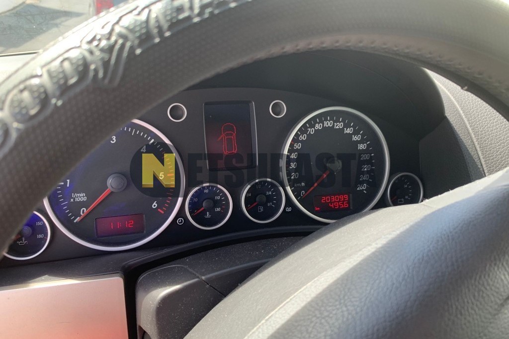 Volkswagen Touareg 3.0 V6 TDI Tiptronic 6 vel. 2006