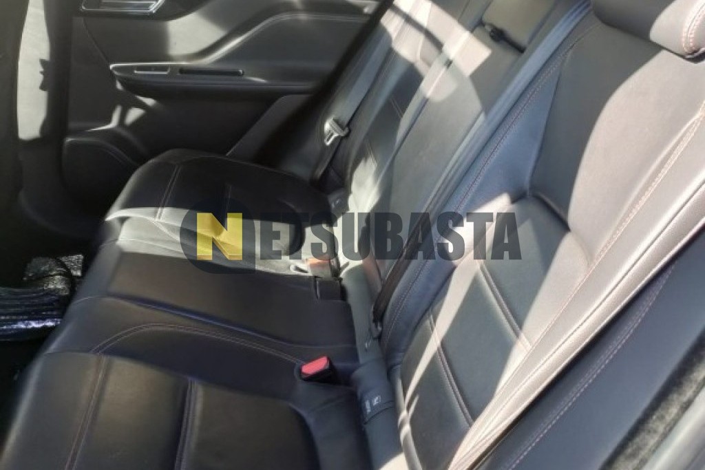 Jaguar F-PACE 2.0 i4D AWD Auto 2016