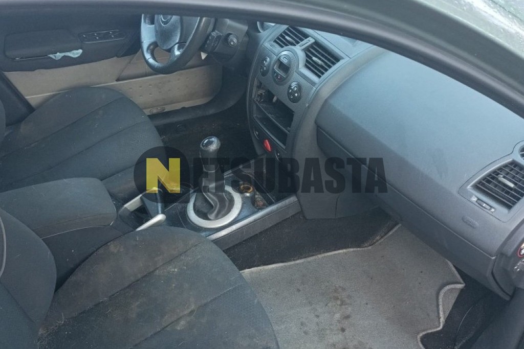 Renault Megane Sedan 1.6 16V 2004
