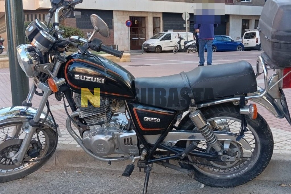 Suzuki GN 250 1992