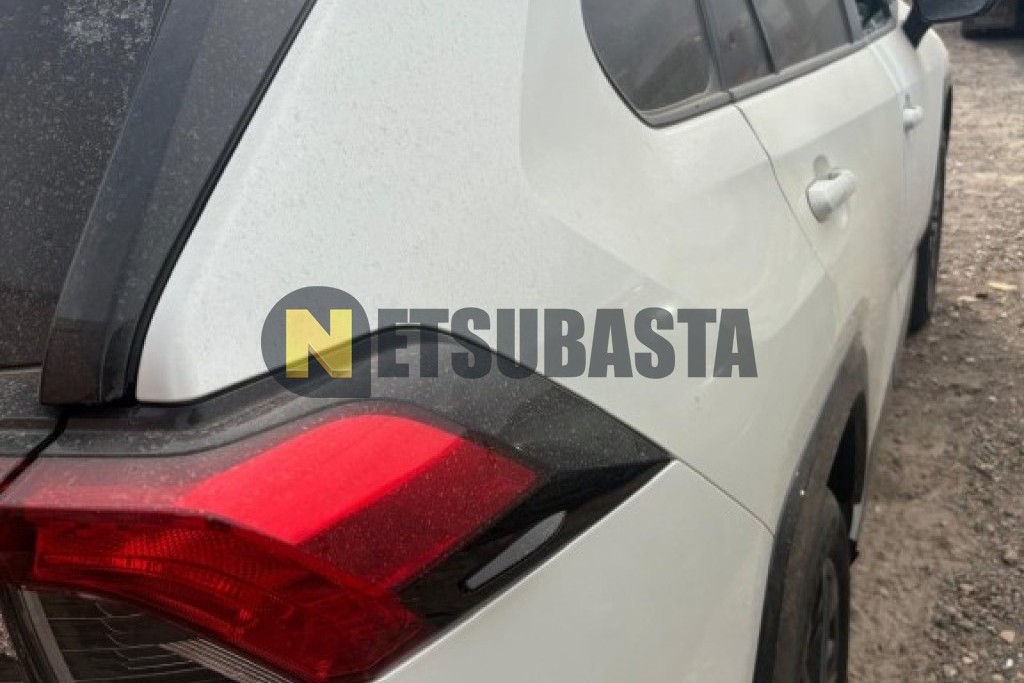 Toyota RAV4 Hybrid 220H 4x2 2022