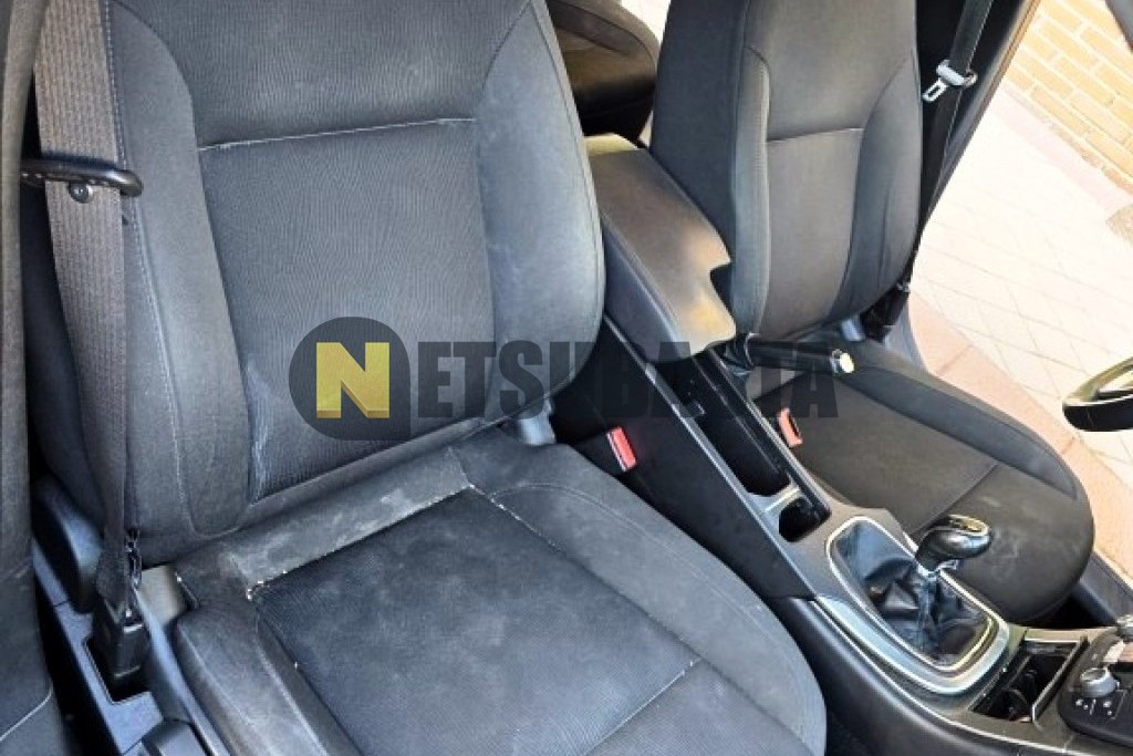 Opel Insignia Sports Tourer 2.0 CDTI ecoFLEX 2011