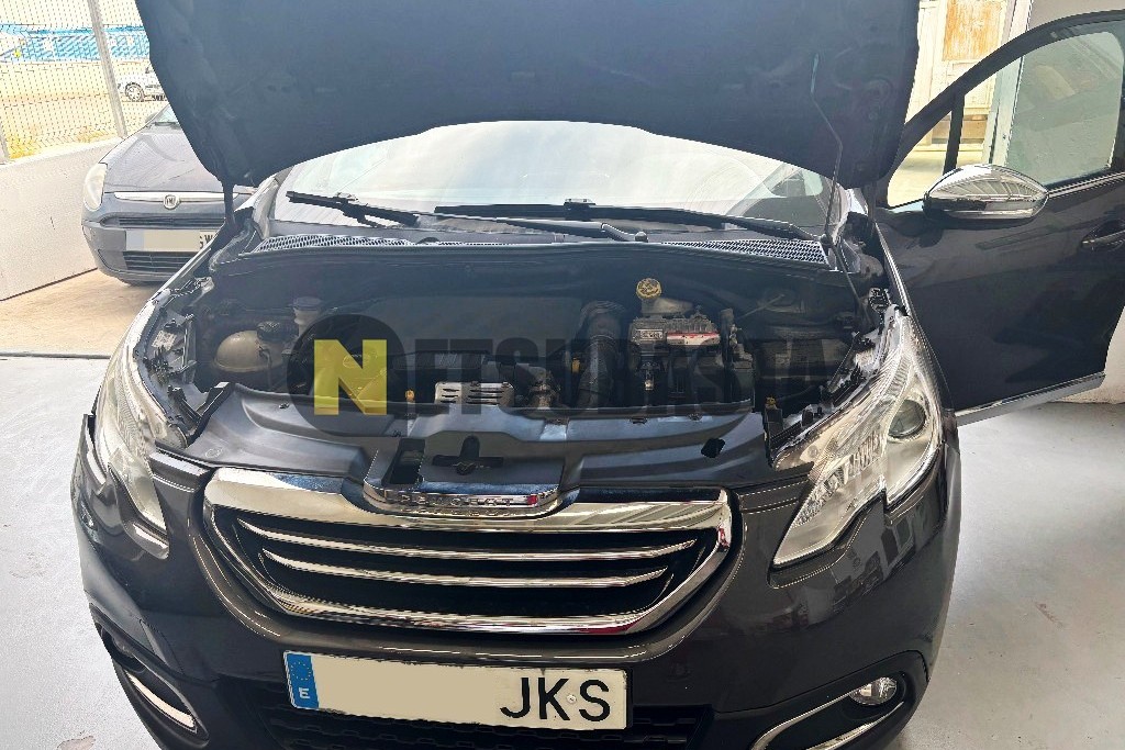 Peugeot 2008 1.2 PureTech 2015