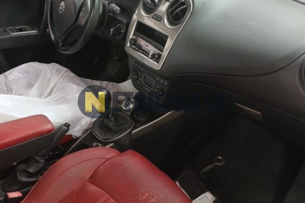 Alfa Romeo MiTo 1.4 Turbo MultiAir 2010