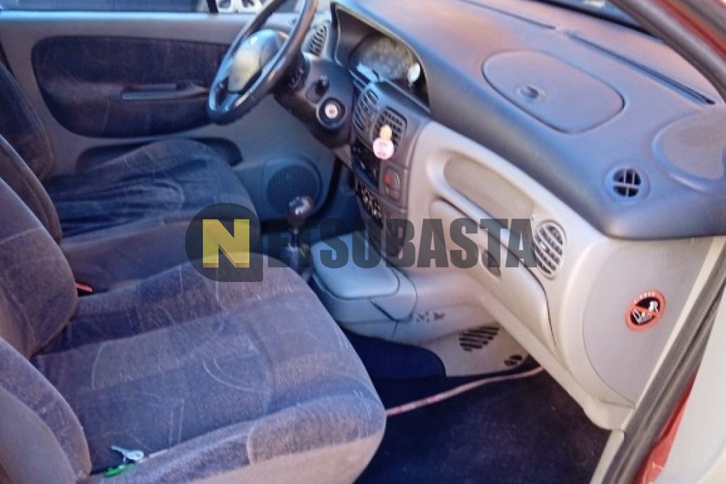 Renault Scenic 1.9 dCi 2000