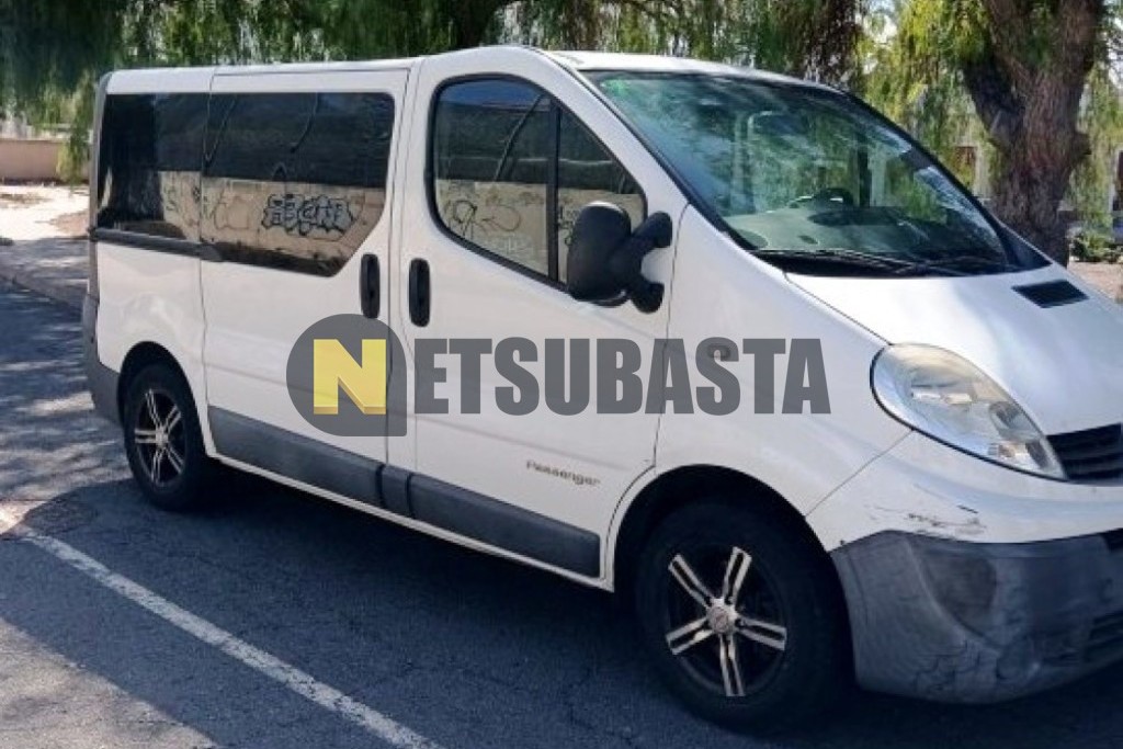 Renault Trafic Passenger 2.0 dCi 2010