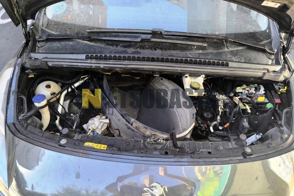 Peugeot 3008 1.6 BlueHDi 2016