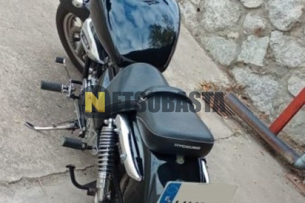 Hyosung Aquila GV 125 2012