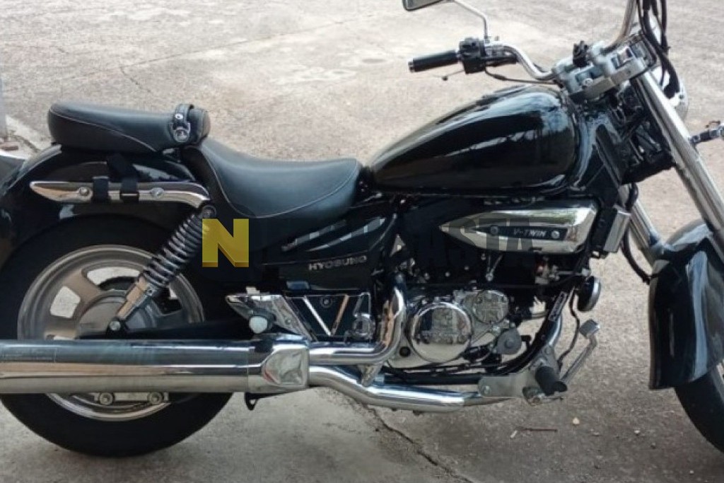 Hyosung Aquila GV 125 2012
