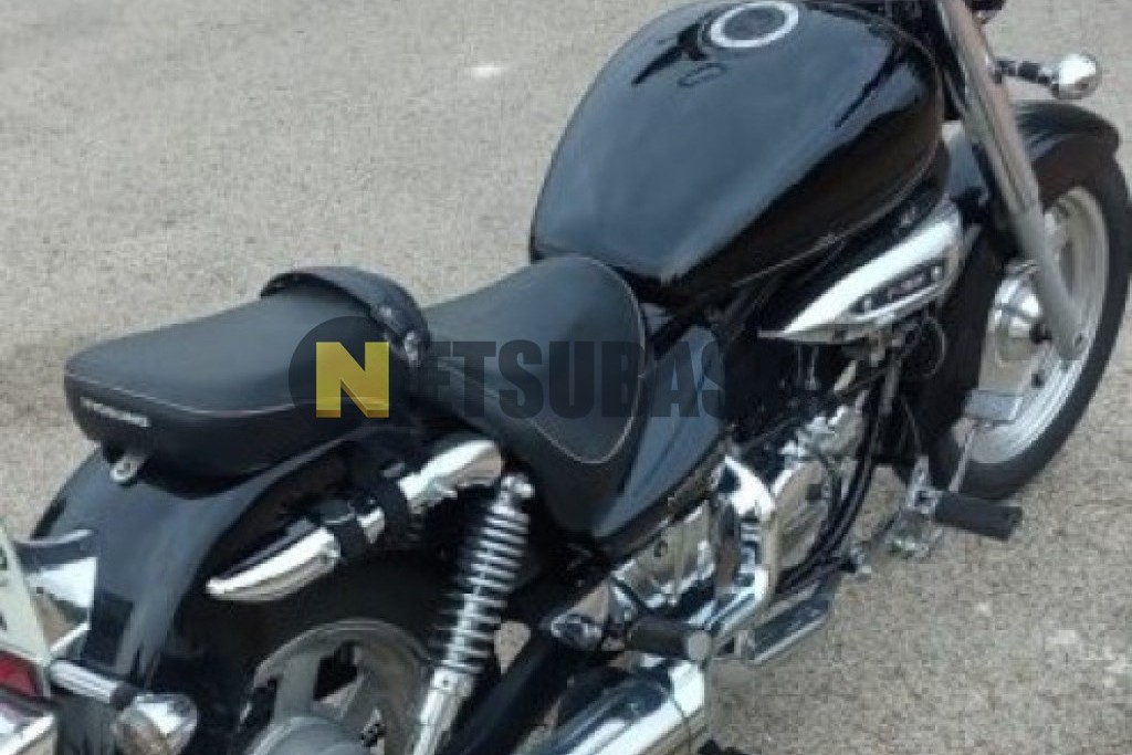 Hyosung Aquila GV 125 2012