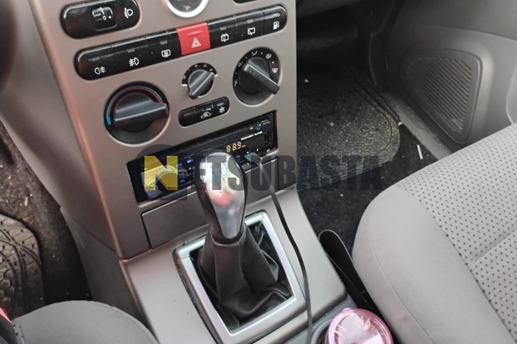 Tata Grand Safari 2.2 4x2 2010