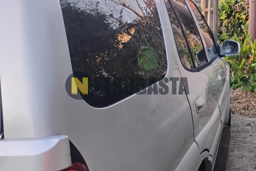 Tata Grand Safari 2.2 4x2 2010