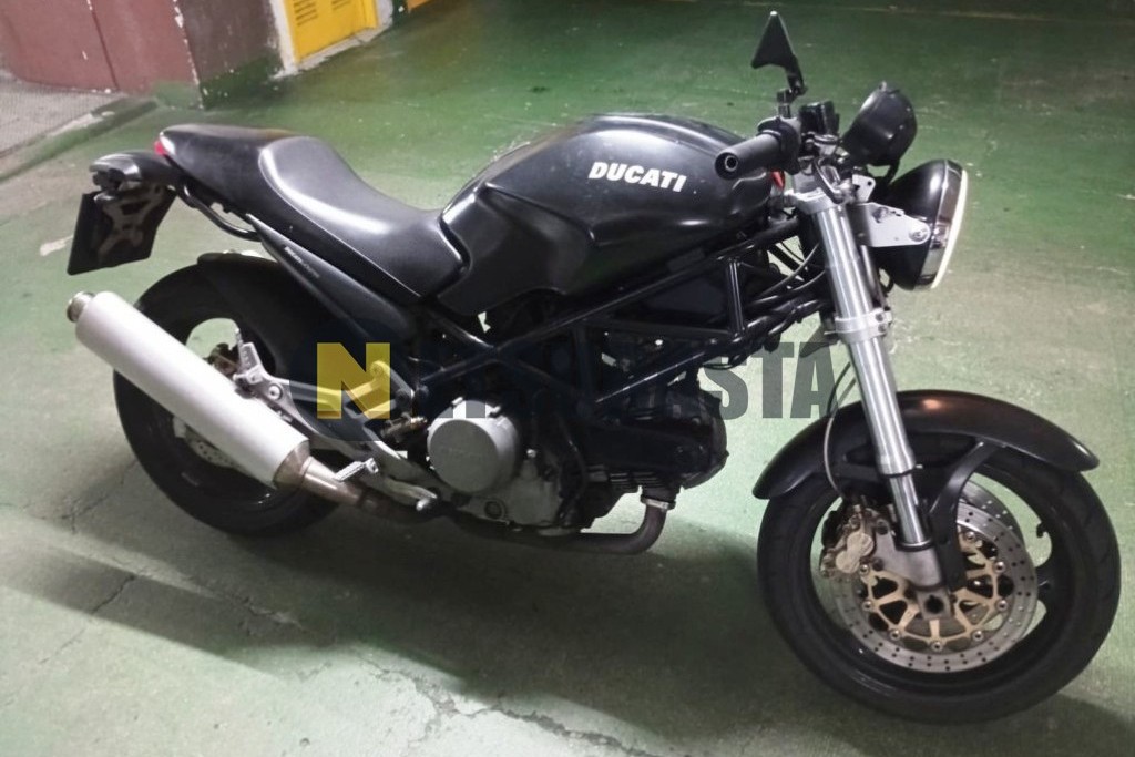 Ducati Monster 620 IE 2004
