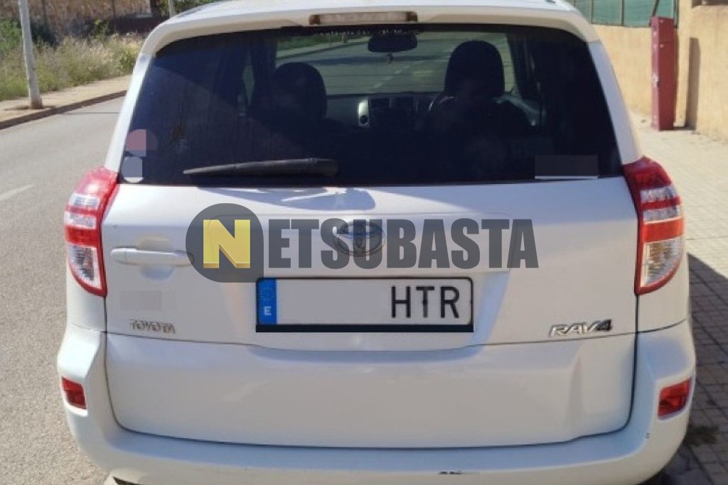 Toyota RAV4 2.2 D-4D 2011