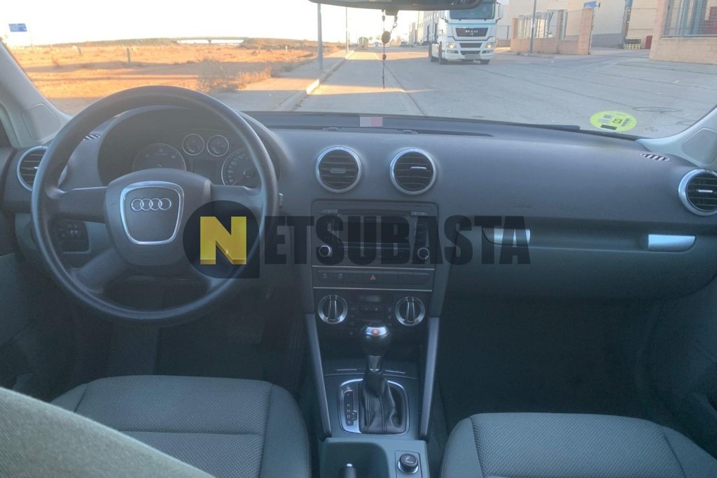 Audi A3 Sportback 1.6 TDI S tronic 7 vel. 2011