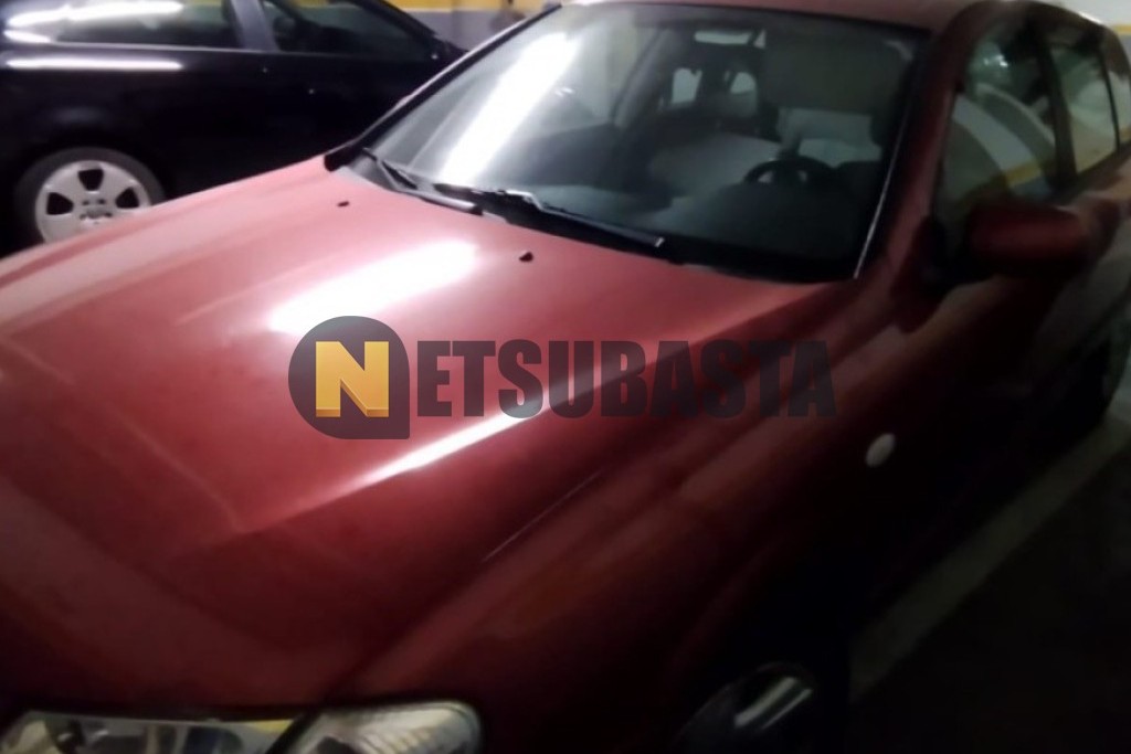 Nissan Almera 1.8 2000