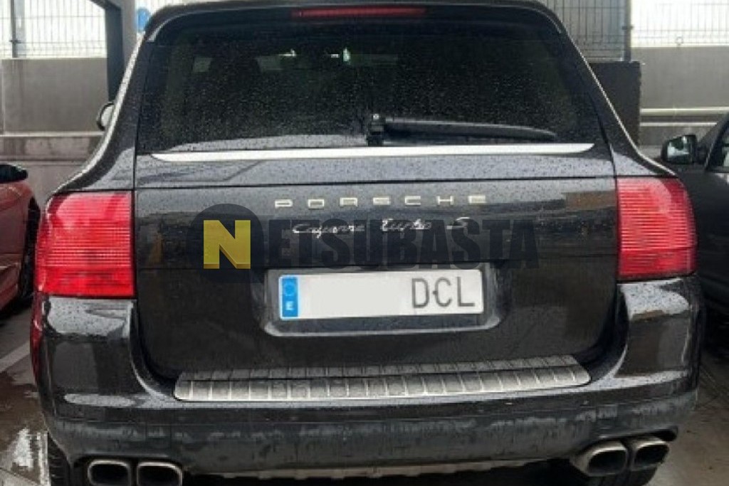 Porsche Cayenne Turbo 2004