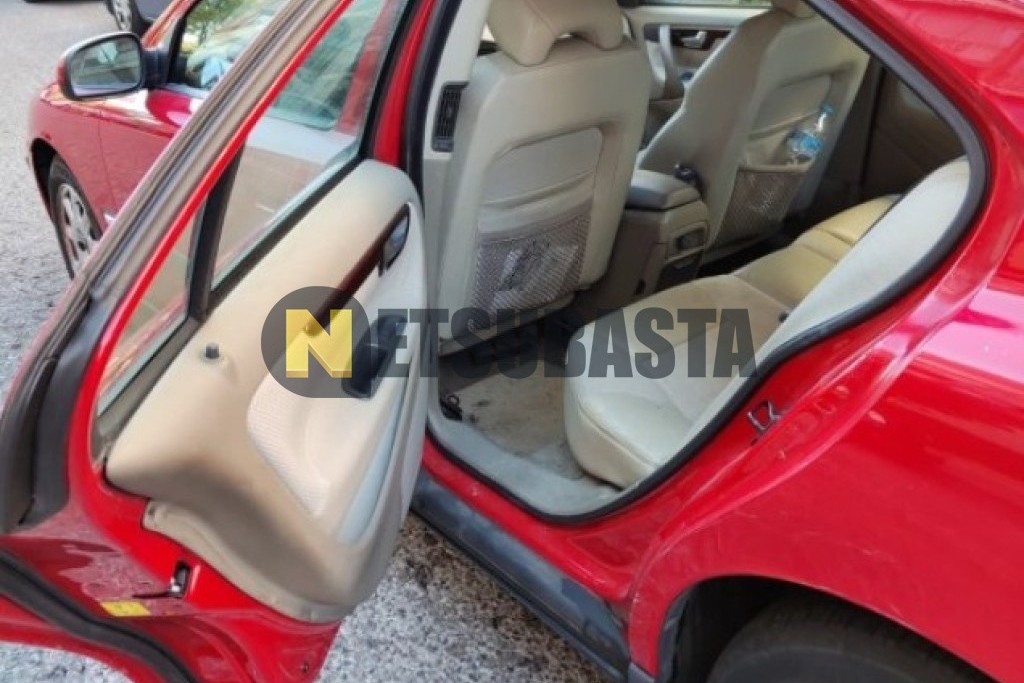 Volvo S60 2.4 2002