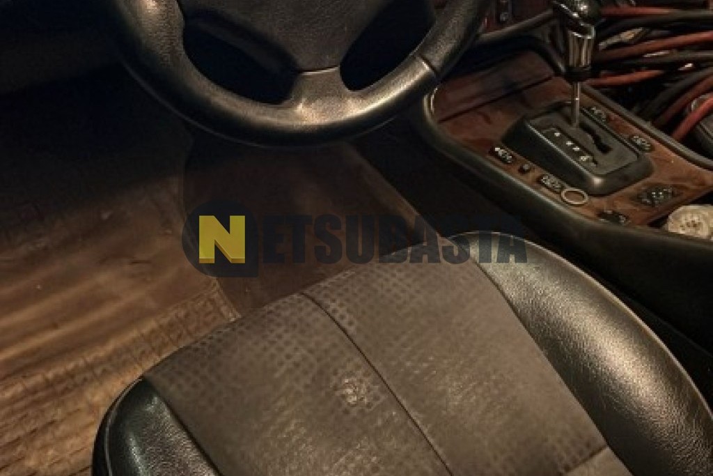 Mercedes-Benz ML 270 CDI Aut. 2002