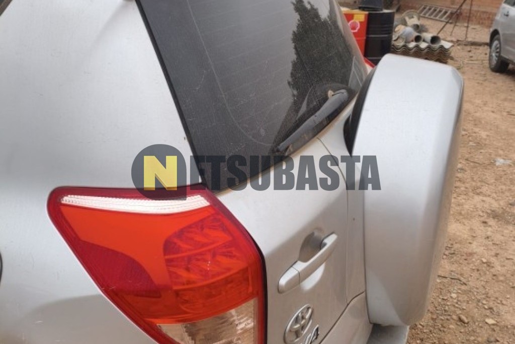 Toyota RAV4 2.2 D-4D 2006