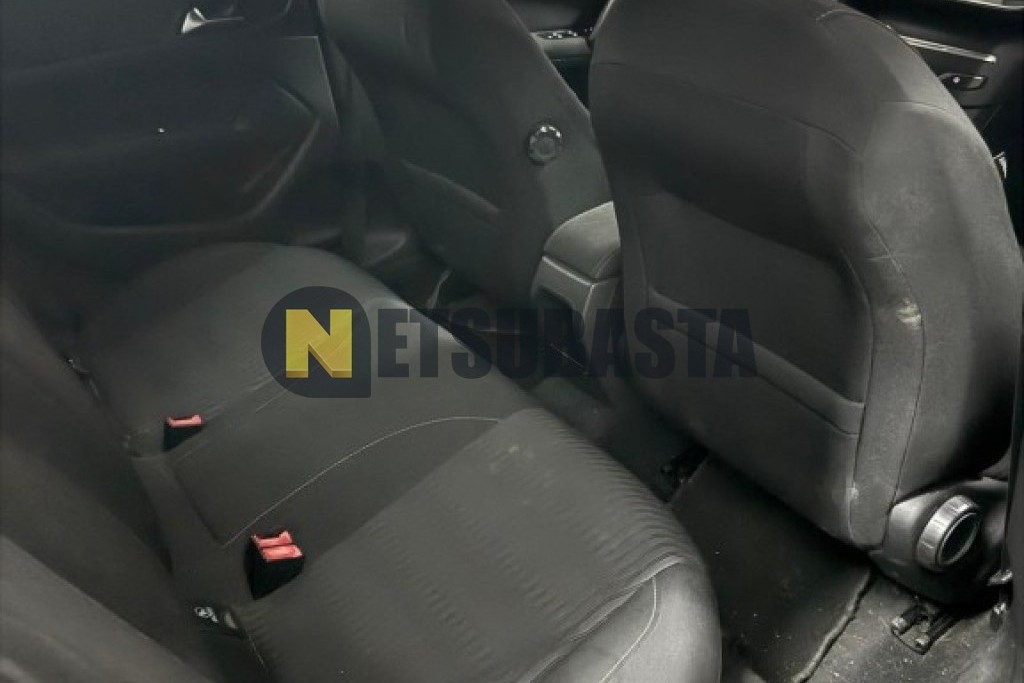 Peugeot 308 1.2 PureTech 2014