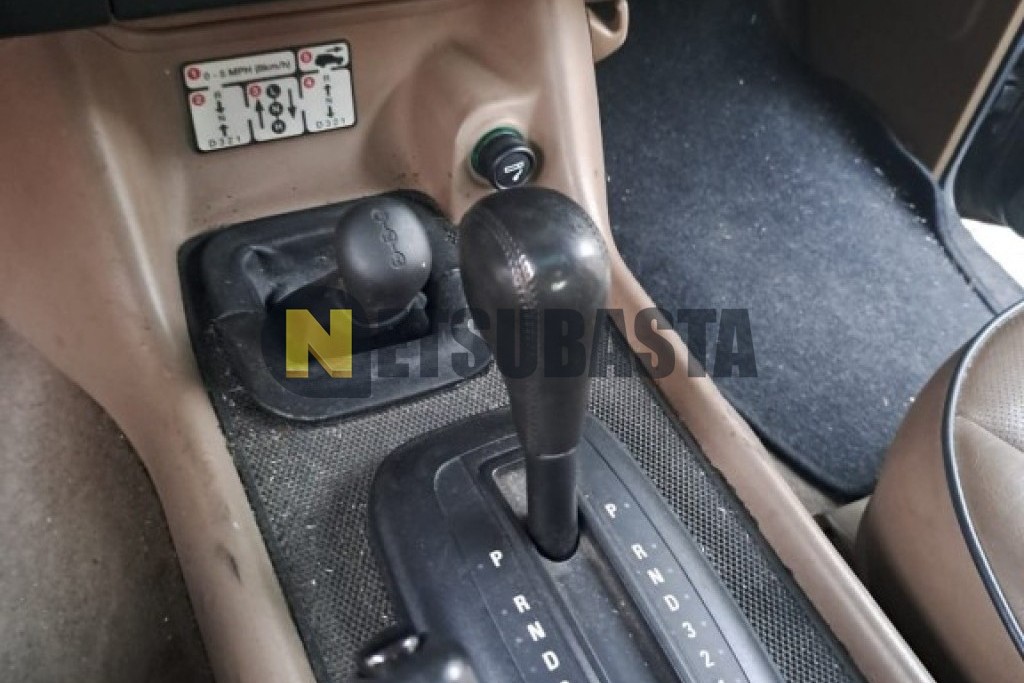 Land-Rover Discovery 2.5 Td5 Aut. 2003
