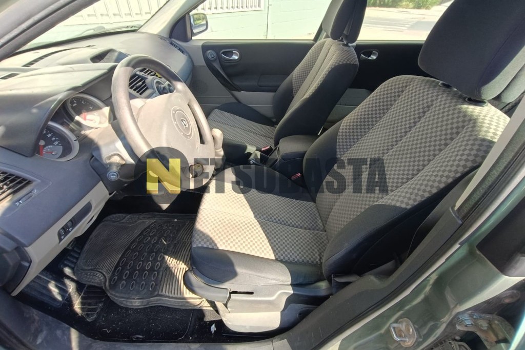 Renault Megane 1.4 16V 2004