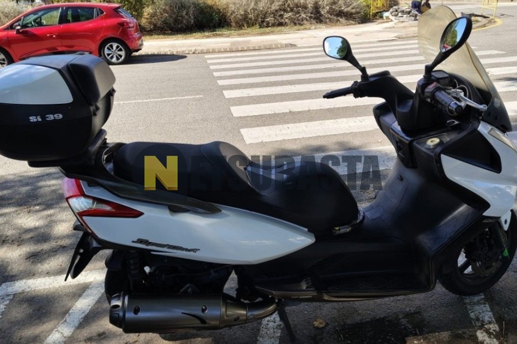 Kymco Super Dink 125i 2015