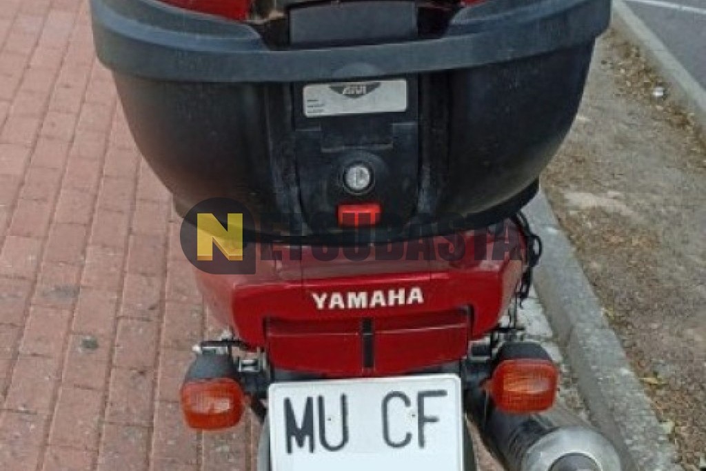 Yamaha FZS 600 Fazer 1999