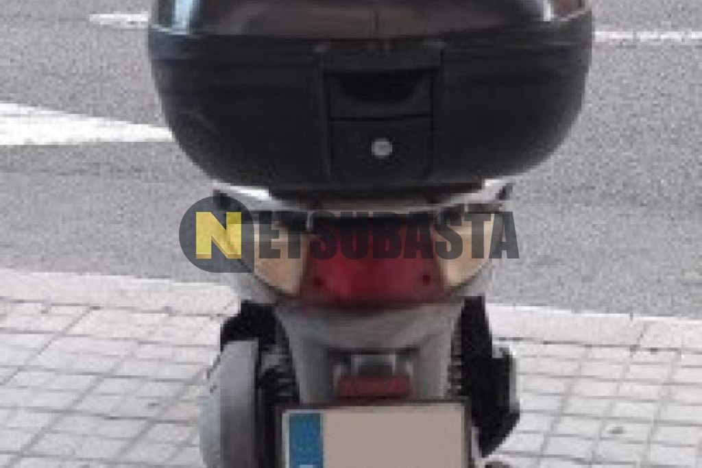 Honda SCOOPY SH125 2006