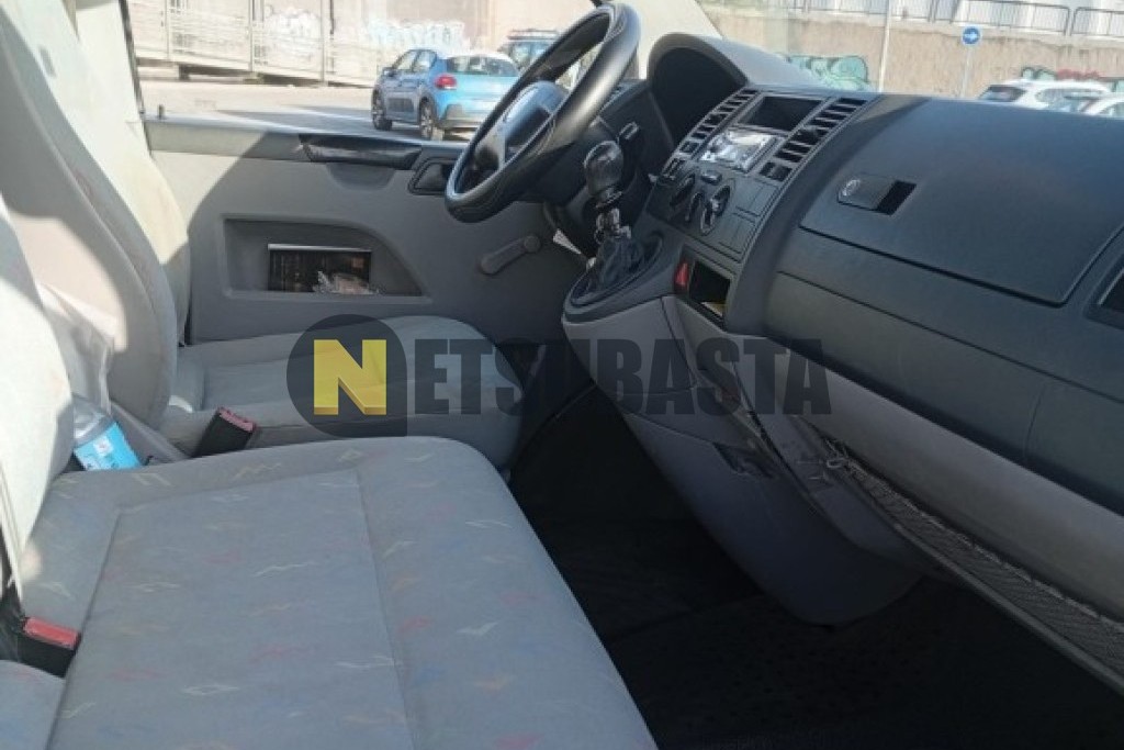 Volkswagen Transporter T5 1.9 TDI 2003