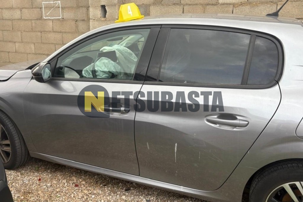 Peugeot 208 1.2 PureTech 2022