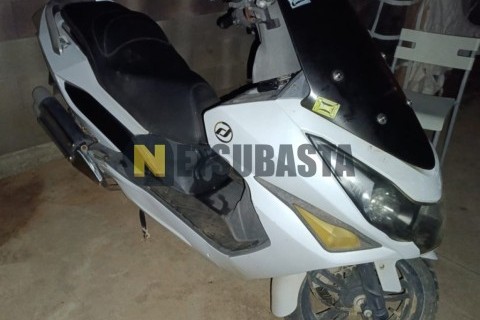 Zitmuv Black Razer 125E 2022
